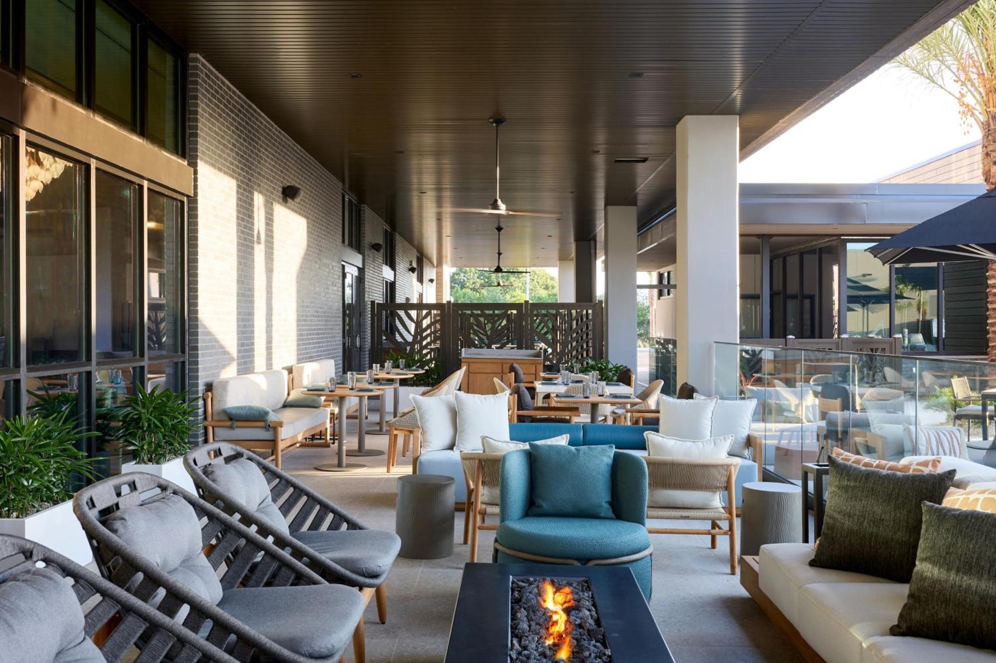 Palmetto Marriott Resort & Spa Exterior photo