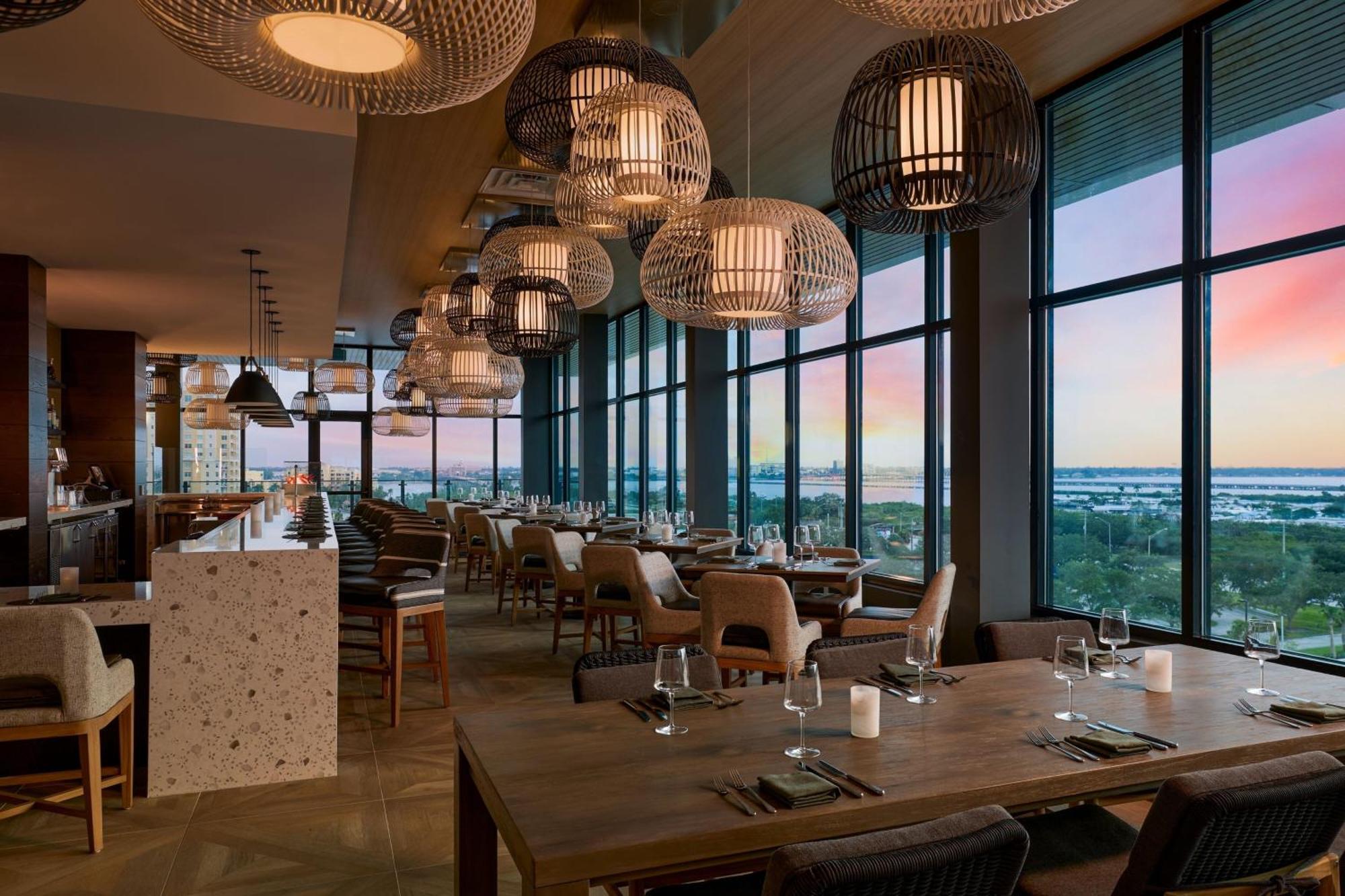 Palmetto Marriott Resort & Spa Exterior photo